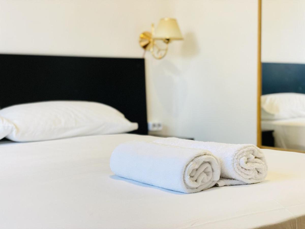 Apartamento Doble Exterior En La Gran Via #45 De Madrid 7-2 Luaran gambar